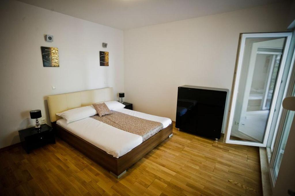 Luxury Apartments Andrea Marusici  Buitenkant foto